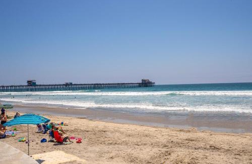 Townsite House | Oceanside Beach Condos