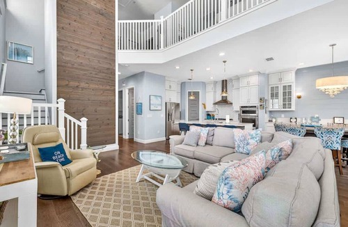 Redington Beach House | Oceanside Beach Cottage - Steps to the sand