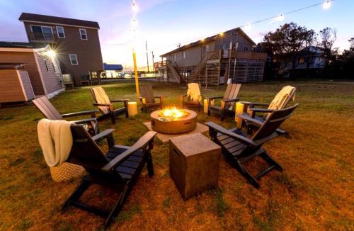 Kill Devil Hills House | Oceanside Cottage -3BDR 2BA-Walk to Beach!