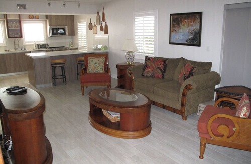 Sunset Cove Condo | Oceanside Cozy 2-bedroom condo/townhouse w/WIFI, AC in Key Largo