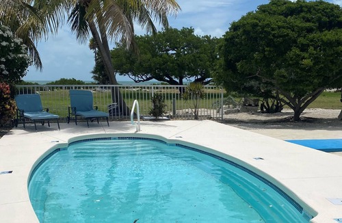 Marathon House | OCEANSIDE DUCK KEY HOUSE/BOAT RAMP & DOCK