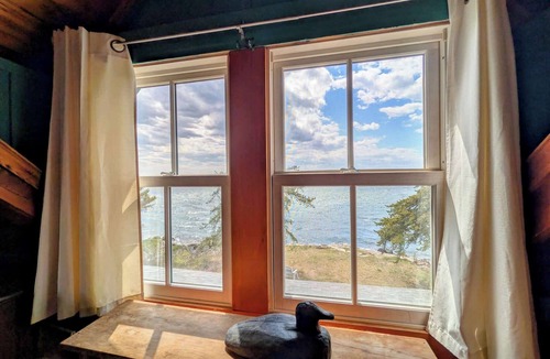 Hancock Point House | Oceanside Family Cottages, firepit, 1 dog