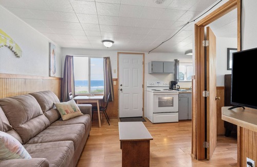 Oceanside Cabin | Oceanside Ocean Front Cabins