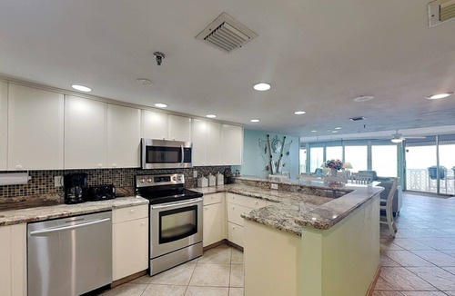 Ormond-by-the-Sea Condo | Oceanside Retreat 804 | Pet-Friendly with Community Pool + Just Steps From the B