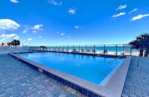 Ormond-by-the-Sea Condo | Oceanside Retreat 805 | Pet-Friendly + Ocean Views