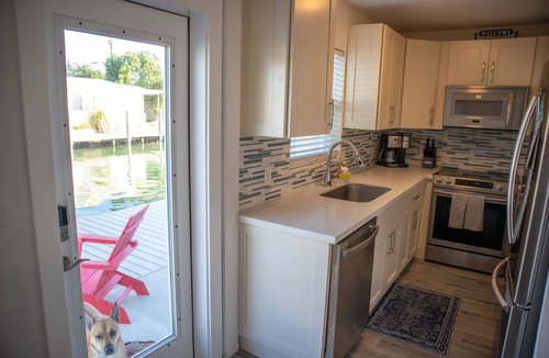Little Venice House | Oceanside waterfront 2/2 home with 55ft dock and paddle equipment