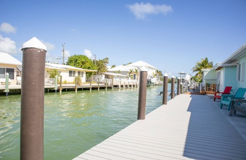 Little Venice House | Oceanside waterfront 2/2 home with 55ft dock and paddle equipment
