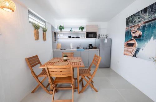 Algarrobos Apartment | Oceanview Coastal Retreat - 2BR Getaway