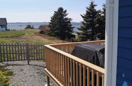 Twillingate House | Oceanview Cottage