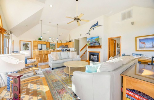 Rodanthe House | Oceanview Dog Friendly Home in Waves w/Private Pool, Hot Tub, and Game Room