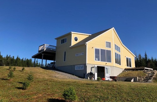 Guysborough County House | Oceanview Hideaway