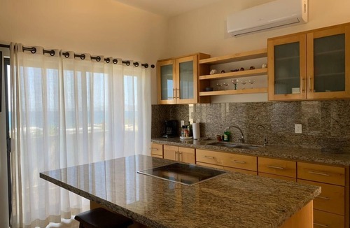 La Ventana Condo | Oceanview Penthouse within walking distance of great kiteboarding beaches