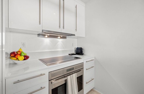 City Center Condo | Oceanview Private Home at W Hotel South Beach -0514