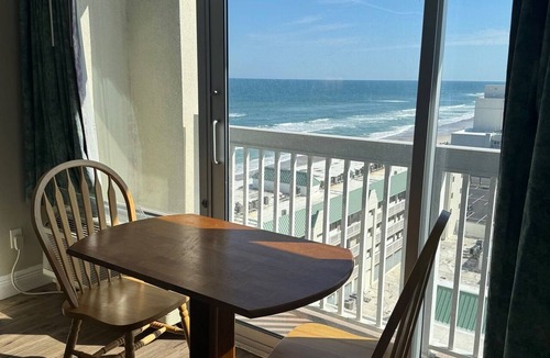 Ortona Park Condo | Oceanview | Private Balcony | 11th Floor | Sleeps 4