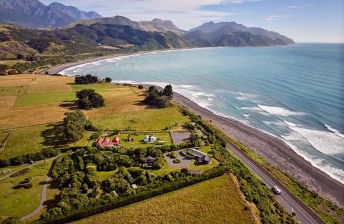 Hapuku Cabin | Oceanview Suite
