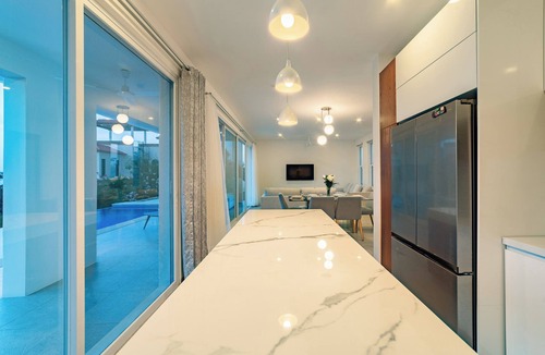 Santa Maria Huatulco Villa | Oceanviews | Infinity Pool & Rooftop Plunge Pool