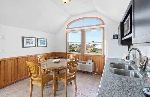 Ocracoke House | Ocracoke Harbor Inn