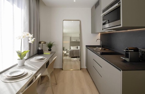 Le Grand-Saconnex Apartment | Octagon by Homenhancement - Self Check In