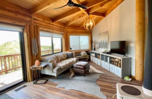 Mount Lemmon Cabin | Octagon Cabin