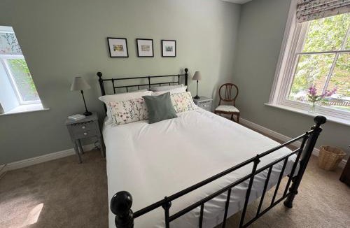 Buxton Apartment | Octagon View
