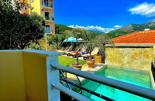 Eleios-Pronnoi Villa | Odysseas ART Villa