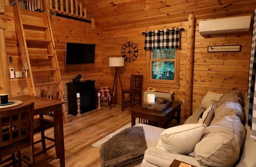 Norway House | Off-Grid Lofted Cabin with Fire Pit Ideal for a Family Getaway in Maine