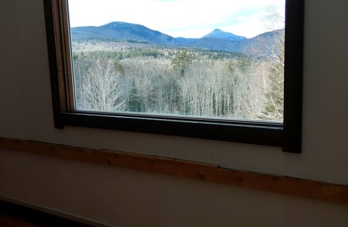 Moretown House | Off Grid Mountain Farmhouse with amazing views, soaking tub, seclusion, internet