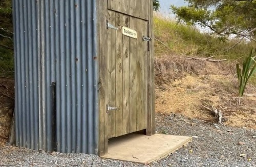 Wayby Cabin | Off Grid River Hut