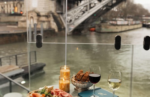 Quartier de la Salpetriere Boat Rental | Off Paris Seine