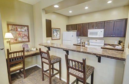 Heber Resort | OFFICIAL LISTING | WorldMark Bison Ranch 2BR w/Fireplace, Pool/Hot Tub & More!