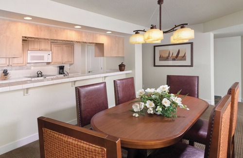Coeur d'Alene Resort | OFFICIAL LISTING | WorldMark Arrow Point 2BR w/Full Kitchen, Indoor Pool & More