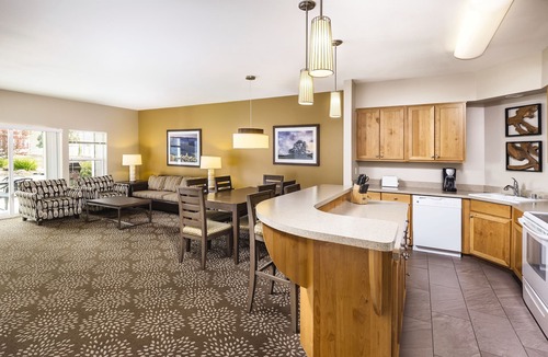 Windsor Resort | OFFICIAL LISTING | Worldmark Windsor 3BR Pool, Spa, nearby wineries and hiking