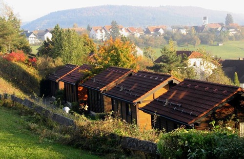 Ofingen Apartment | OFI-73 - Spacious vacation home with private garden (HT) - Feriendorf Öfingen 12