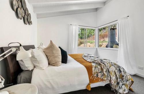 Onetangi House | Oh My Onetangi