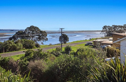 Waiotahi Apartment | Ohiwa Harbour Studio