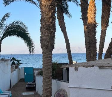 Dahab Apartment | Oia seafront house