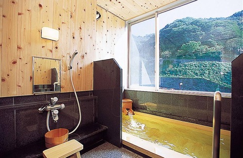 Futami House | Oishiya