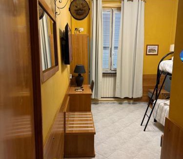 Rione XVIII Castro Pretorio House | OK Roma
