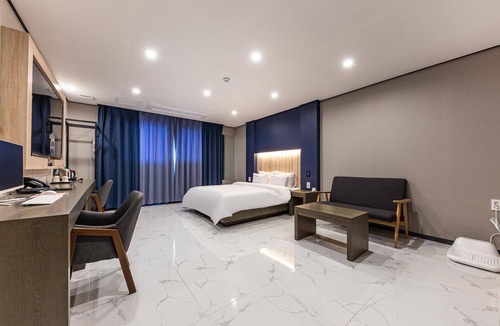 Okcheon Hotel | Okcheon Daecheong Hotel