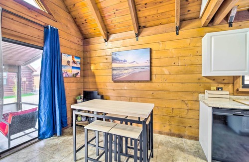 Okeechobee Cabin | Okeechobee Cabin in Waterfront Community w/Dock!