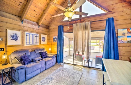 Okeechobee House | Okeechobee Cabin in Waterfront Community w/Dock!