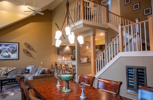 Ludlow Condo | Okemo Mountain Escape: 3BR Luxury Trailside Access