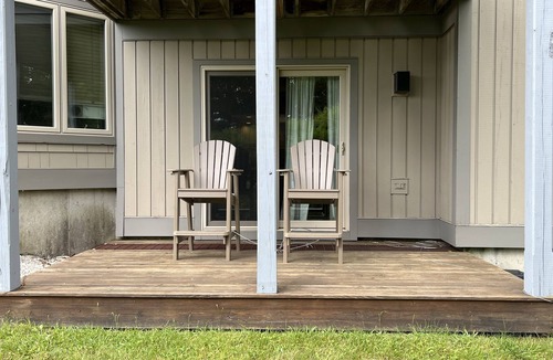 Ludlow Condo | Okemo Ski On Ski Off