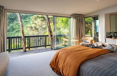 Atawhai Villa | Okoro Villa