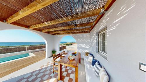 Archangelos Villa | Okto