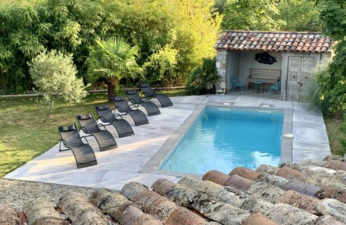 Brujas House | Old air-conditioned barn in a typical Ardéchois hamlet, private swimming pool.⭐️⭐️⭐️