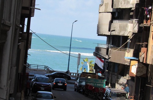 Al-Muntazah Apartment | old apartment