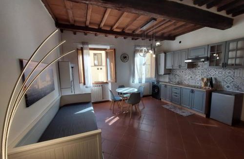 San Niccolo Apartment | Old Bridge, Firenze by Short Holidays