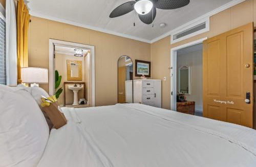 Carrabelle House | Old Carrabelle Hotel Hemingway Suite