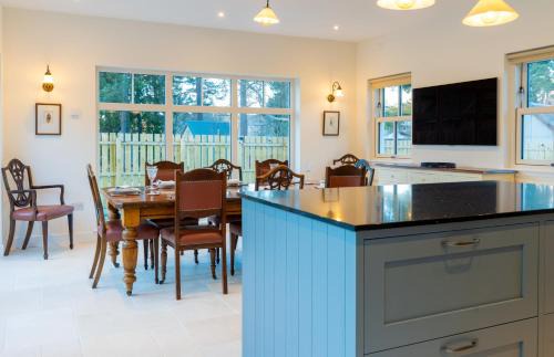 Braemar House | Old Coach House